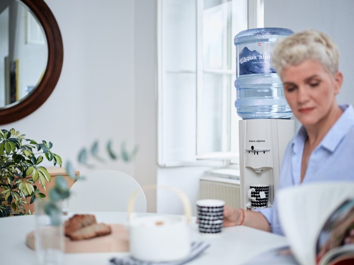 Wasserspender mit Alpenwasser