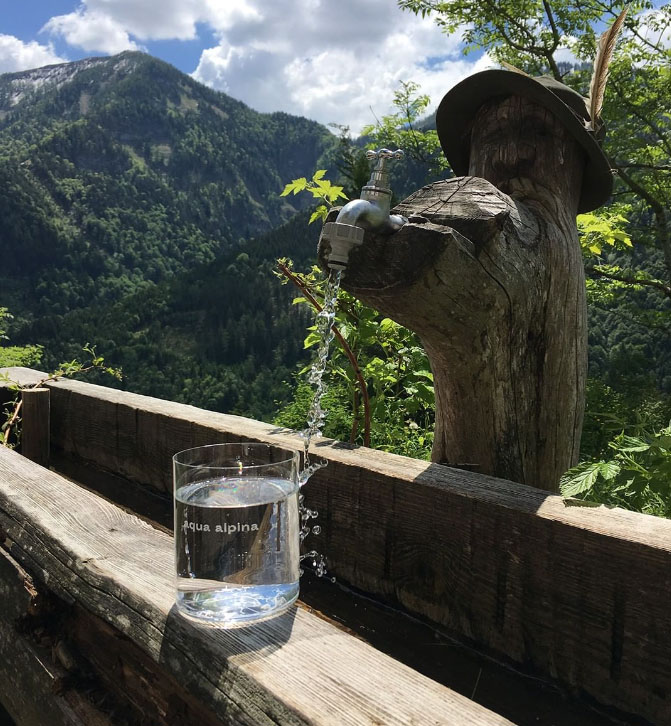 Aqua Alpina Glas Vor Waserhahn In Alpen