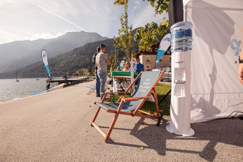 Wasserspender Auf Veranstaltung Am Strand