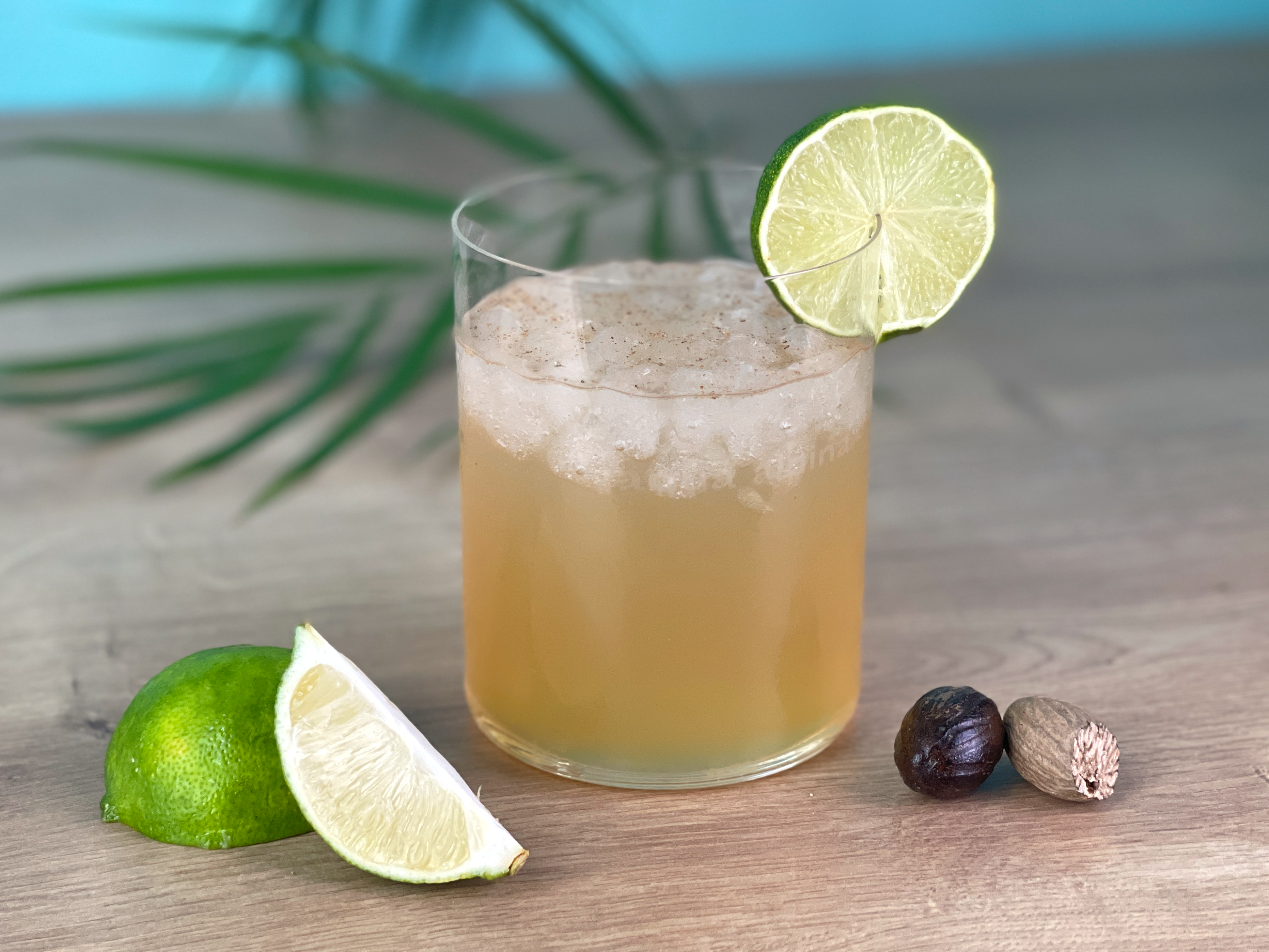 rum punch cocktail limette muskatnuss