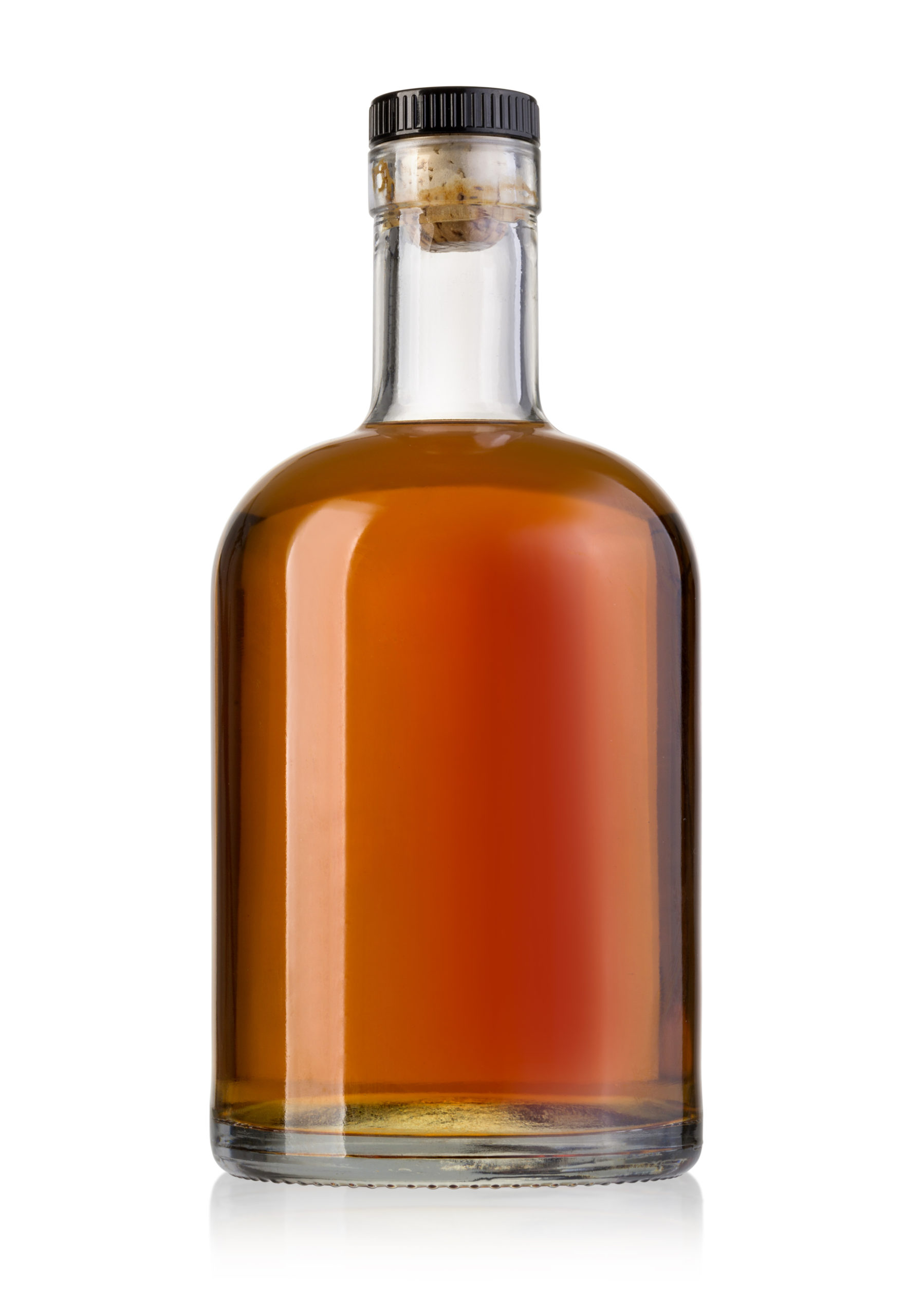 Full,Whiskey,Bottle,Isolated,On,White,Background,With,Clipping,Path rum